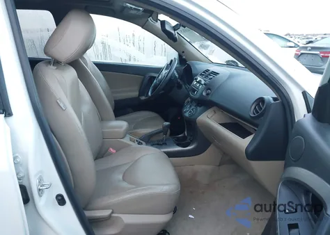 2010 Toyota Rav4 Limited z USA, uszkodzony, nr VIN 2T3YF4DV0AW029140